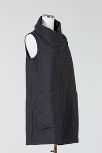 Olivia By Habitat - Kaleidoscope Quilt Angled Pocked Vest