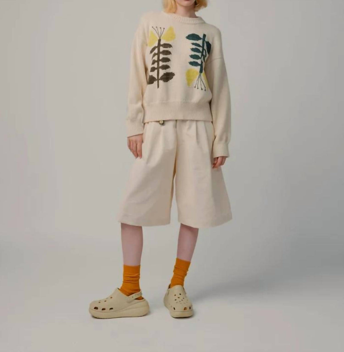 Degen - Embroidered Flora Sweater