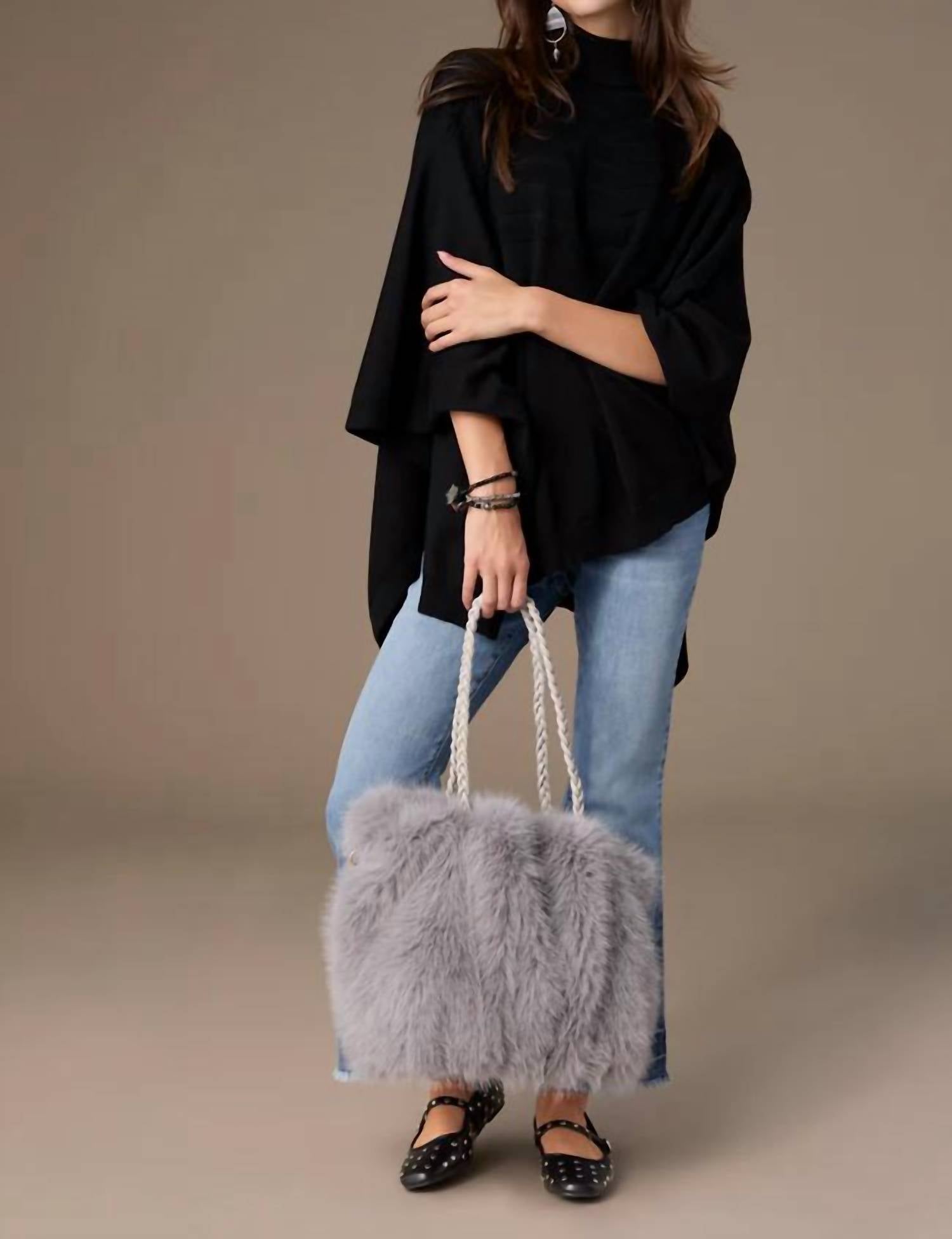 Coco + Carmen - Women's Priscilla Faux Fur Tote