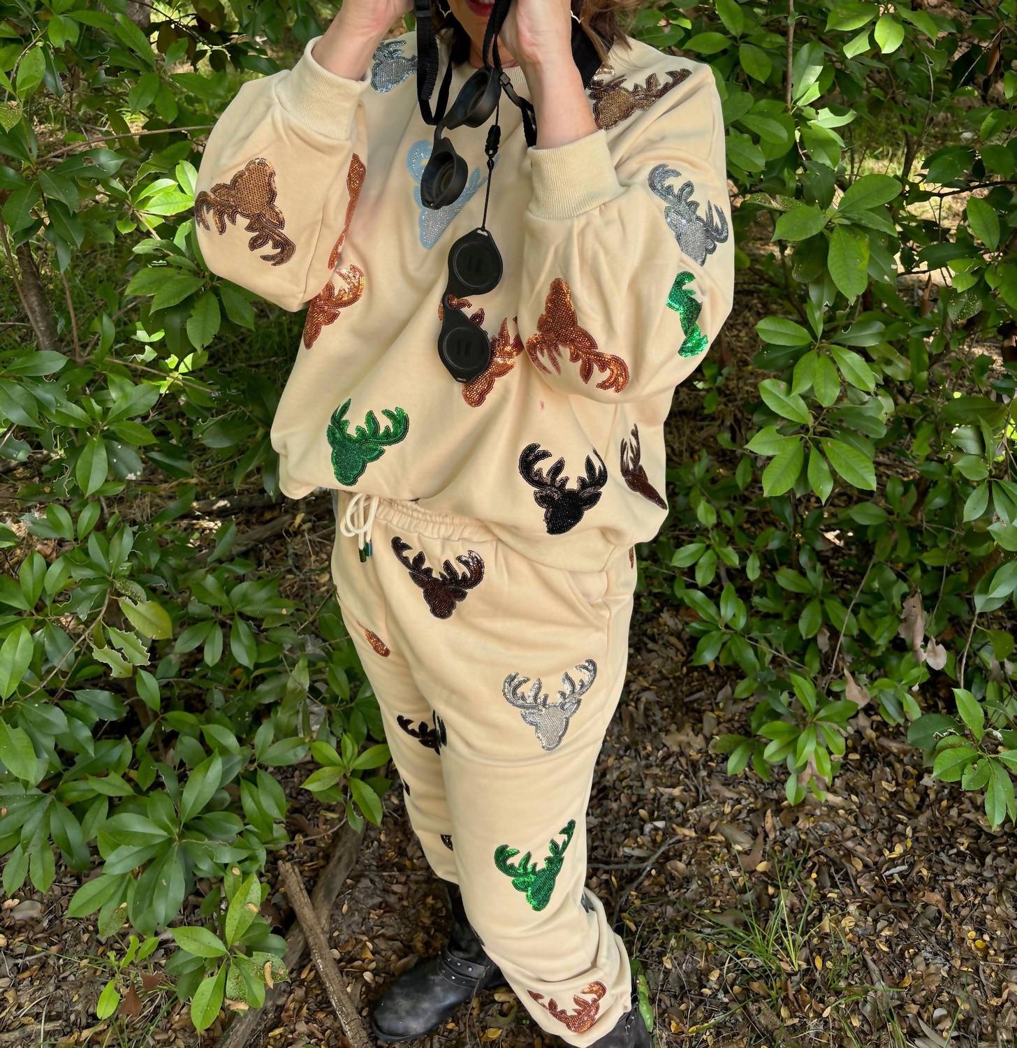QUEEN OF SPARKLES Deer Head Jogger in beige - women's pants - alternate view