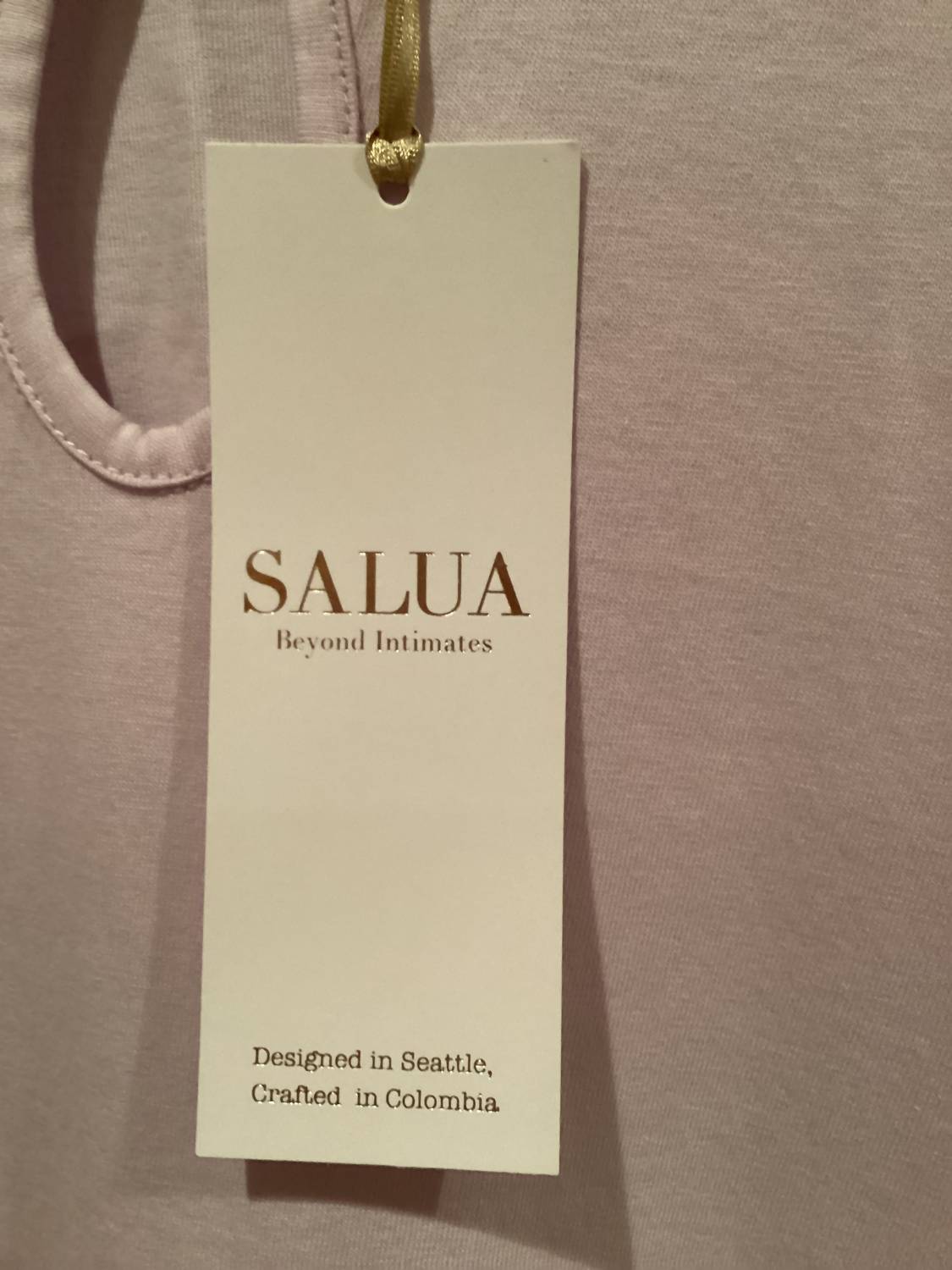 Salua - Women's Long Sleeve Gown