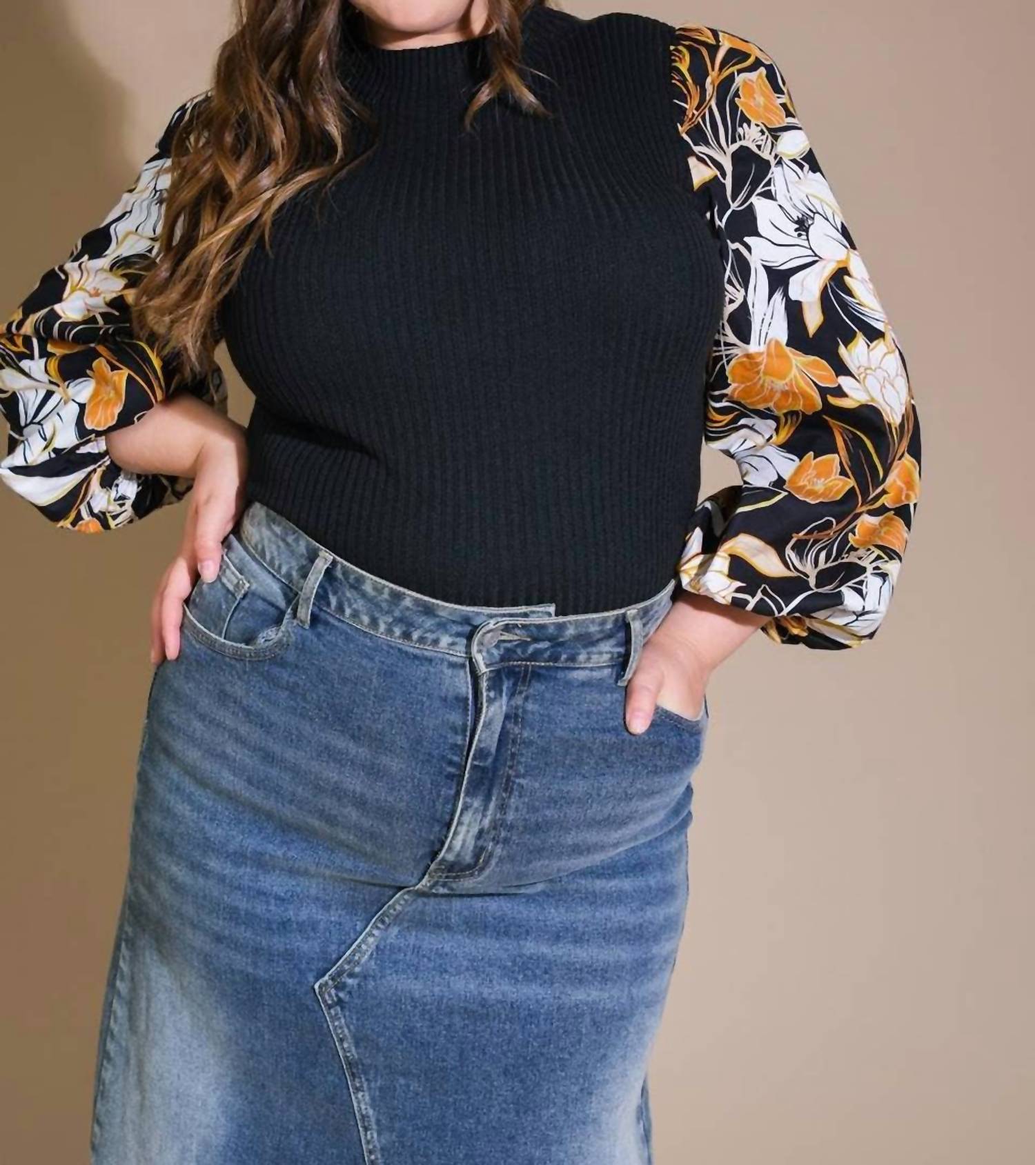 Flying Tomato - Sweater Top