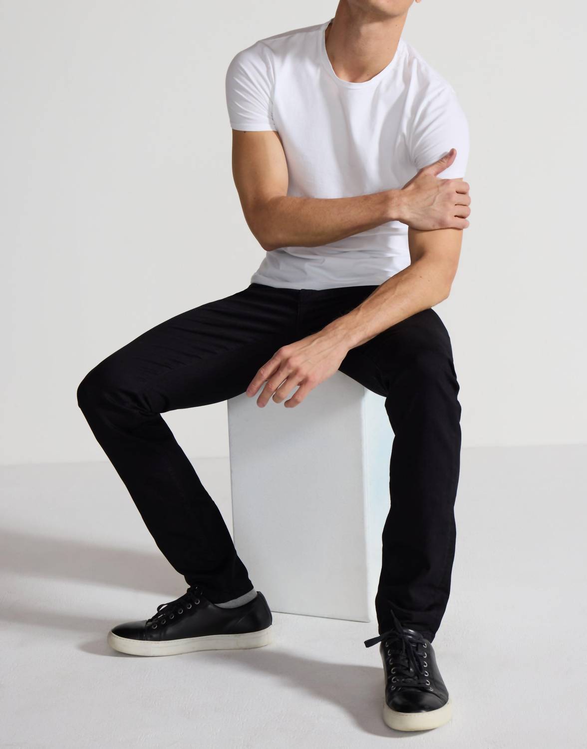 Monfrere Brando Parisian Luxe Jeans in noir black - men's jeans