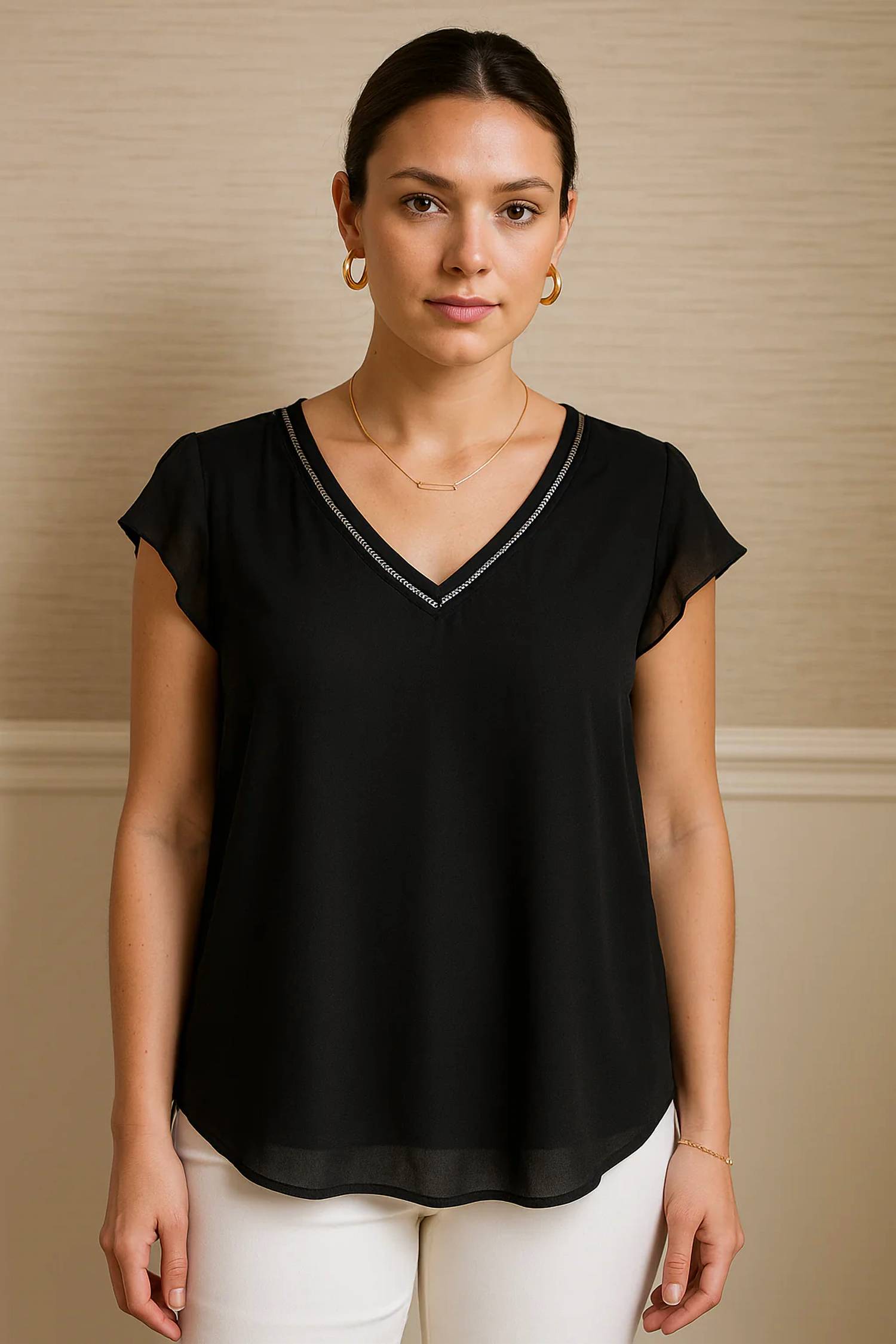 Blu Pepper - Line Lace V-neck Woven Top