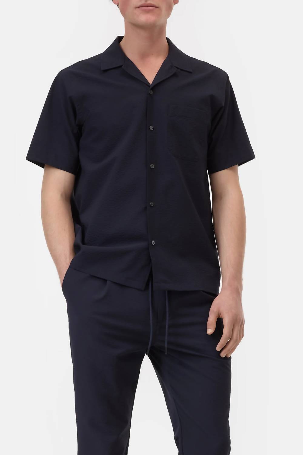 CLOSED Short Sleeve Shirt in dark night - men's t-shirt - detail view
