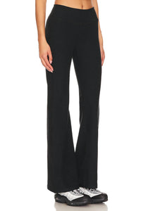 Beyond Yoga - Spacedye 90's Low Rise Flare Pants