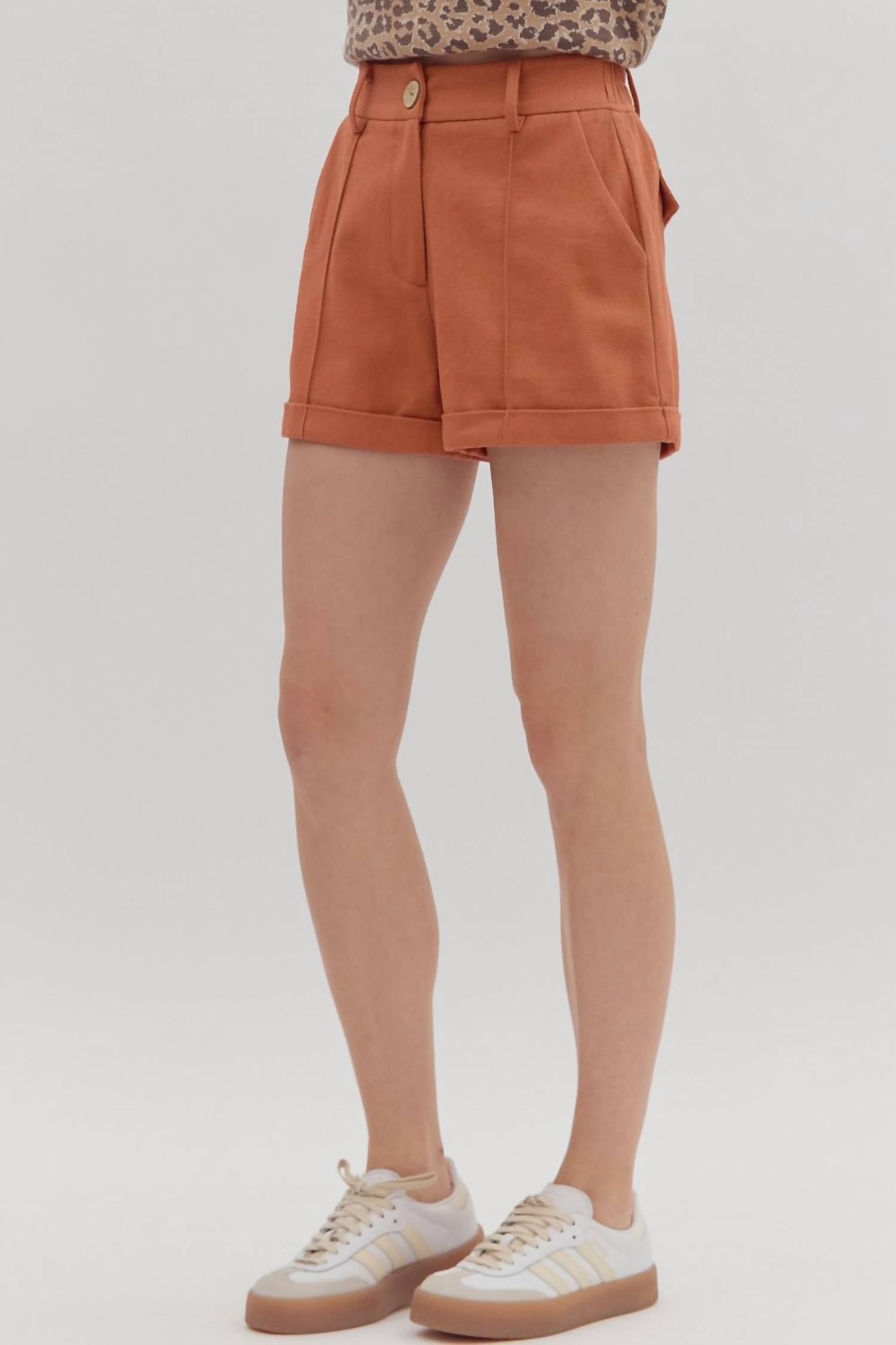 Entro - Colored Cuff Shorts