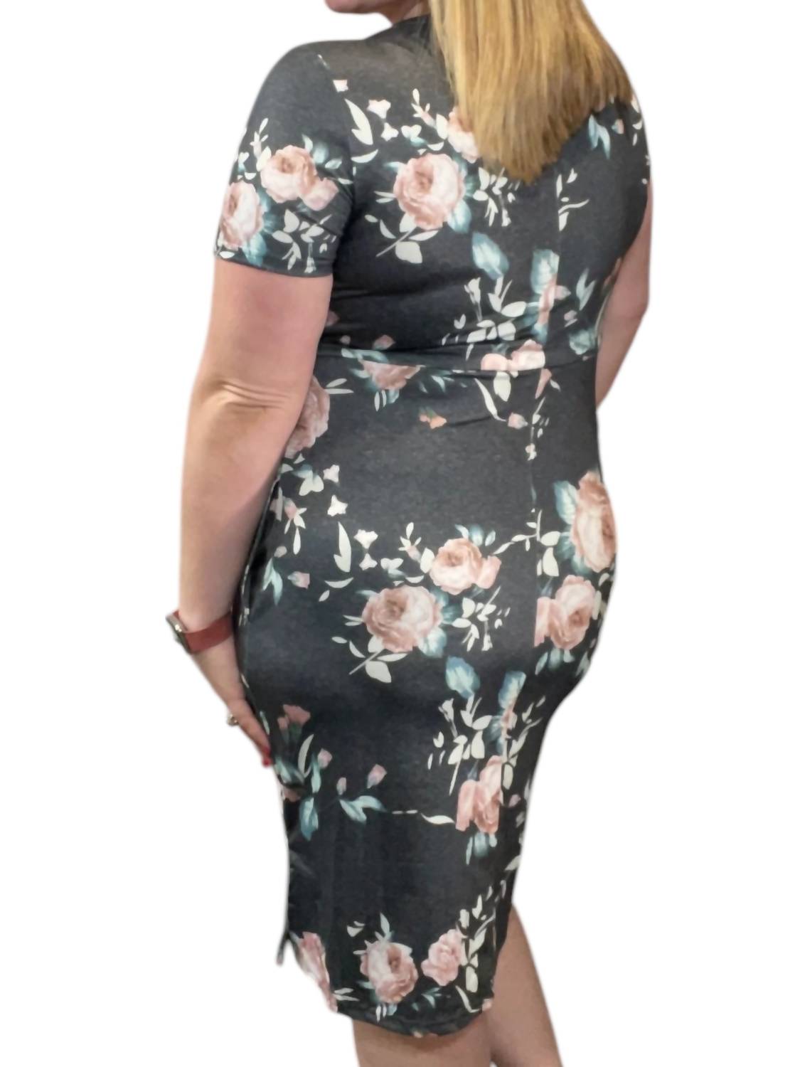 Rogue Society Apparel - Floral With Sleeves Dress