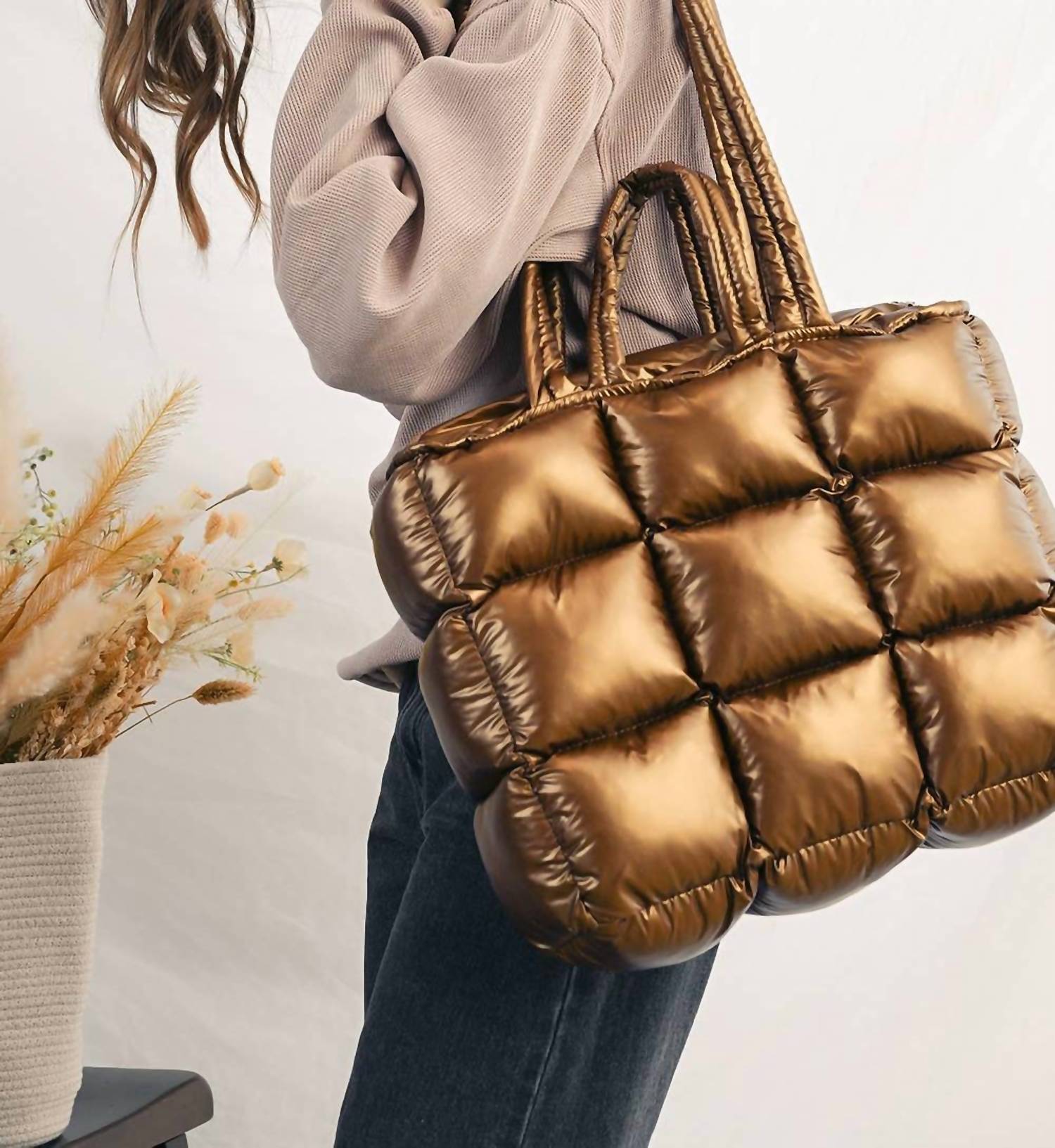 Aapparella Women's Quilted Puffer Tote Bag in gold - women's bag - detail view