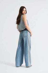 Daze - Wanderer Mid Rise Jeans