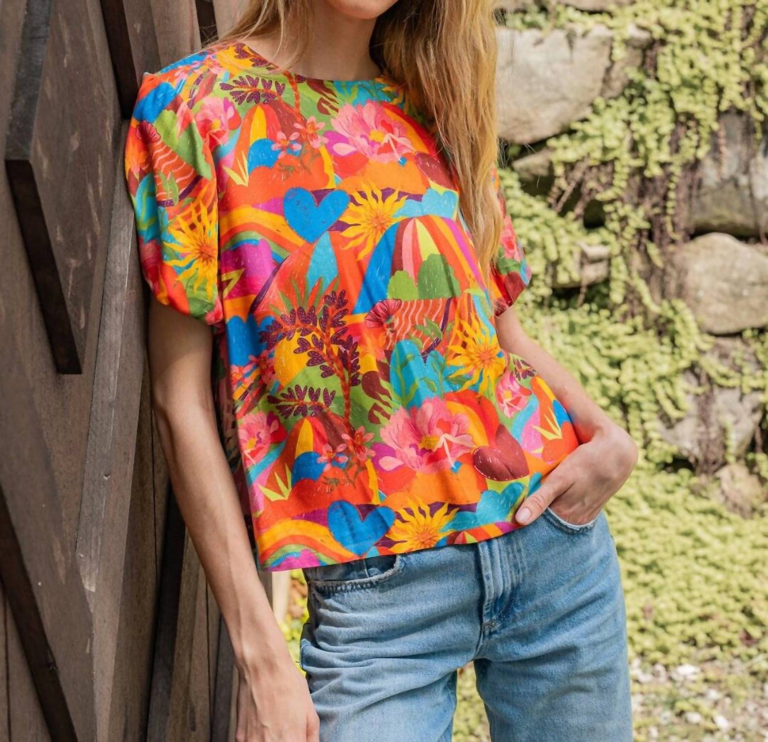 BRITON COURT Kylie Short Puff Sleeves Top in sugar coral - women's blouse - detail view