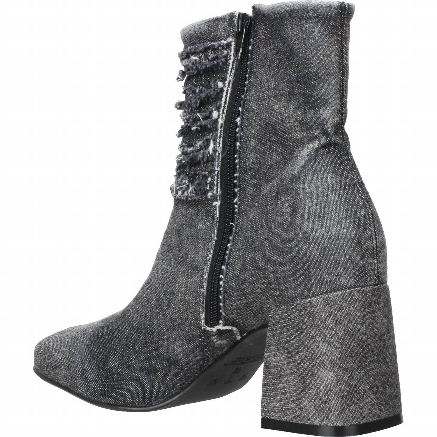 Love Rio - Women's Doreen Booties
