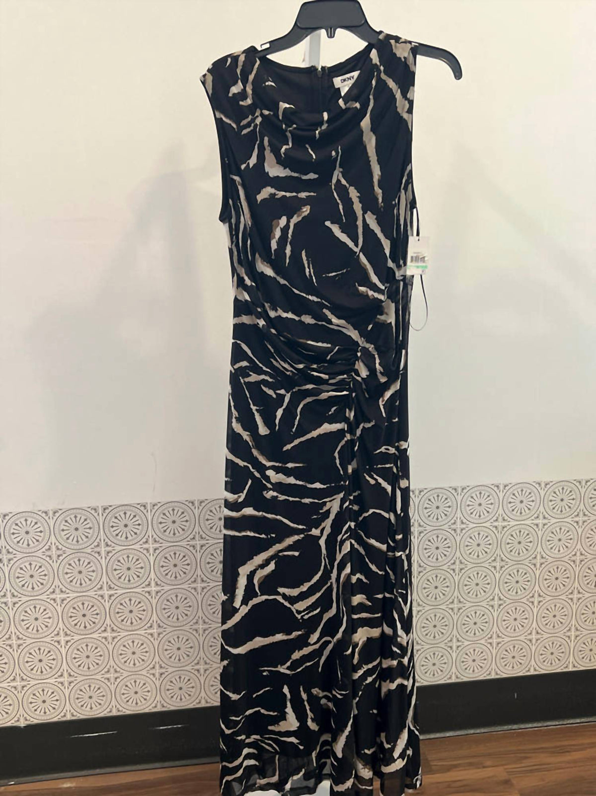 Dkny - Sleeveless Cowl Neck Maxi Dress