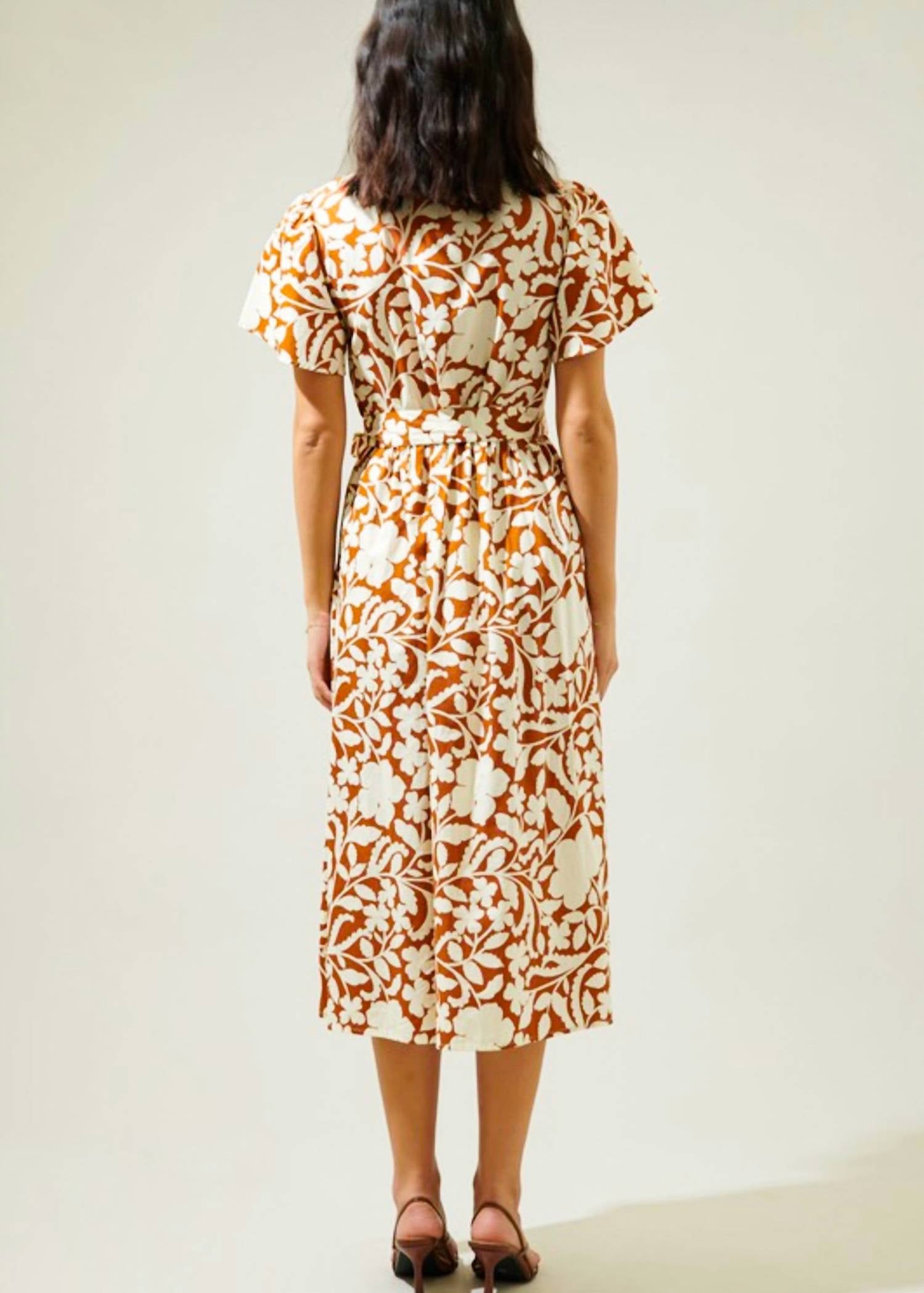 Sugarlips - Ayla Short Bell Sleeve Midi Dress