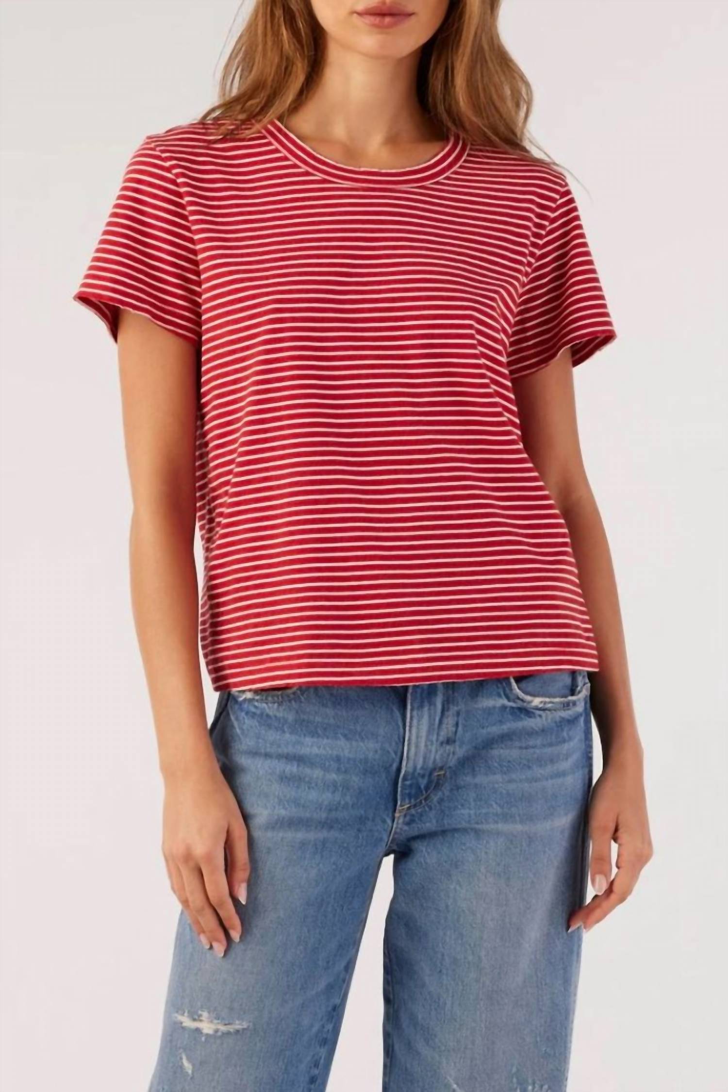 Amo - Love Tee