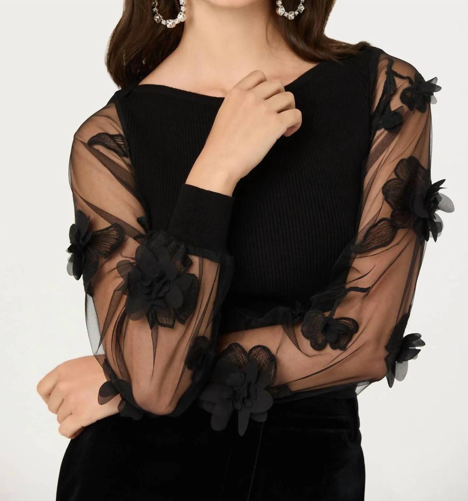 Astr - Meagan Floral Applique Sweater