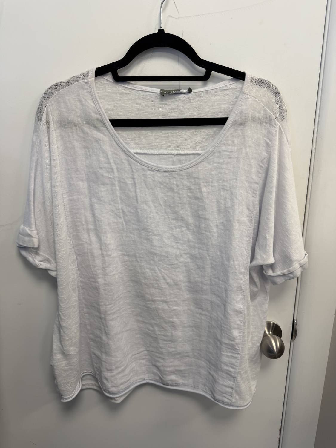 Pistache - Women's Short sleeve crewneck linen top