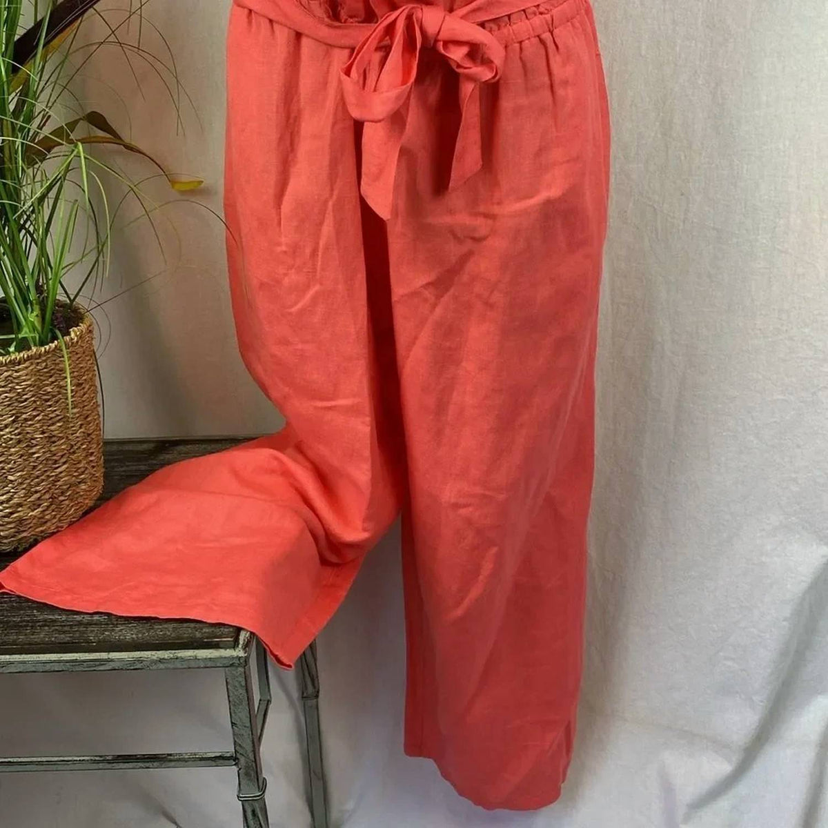Tommy Bahama - Linen Blend Dye Cropped Jumpsuit