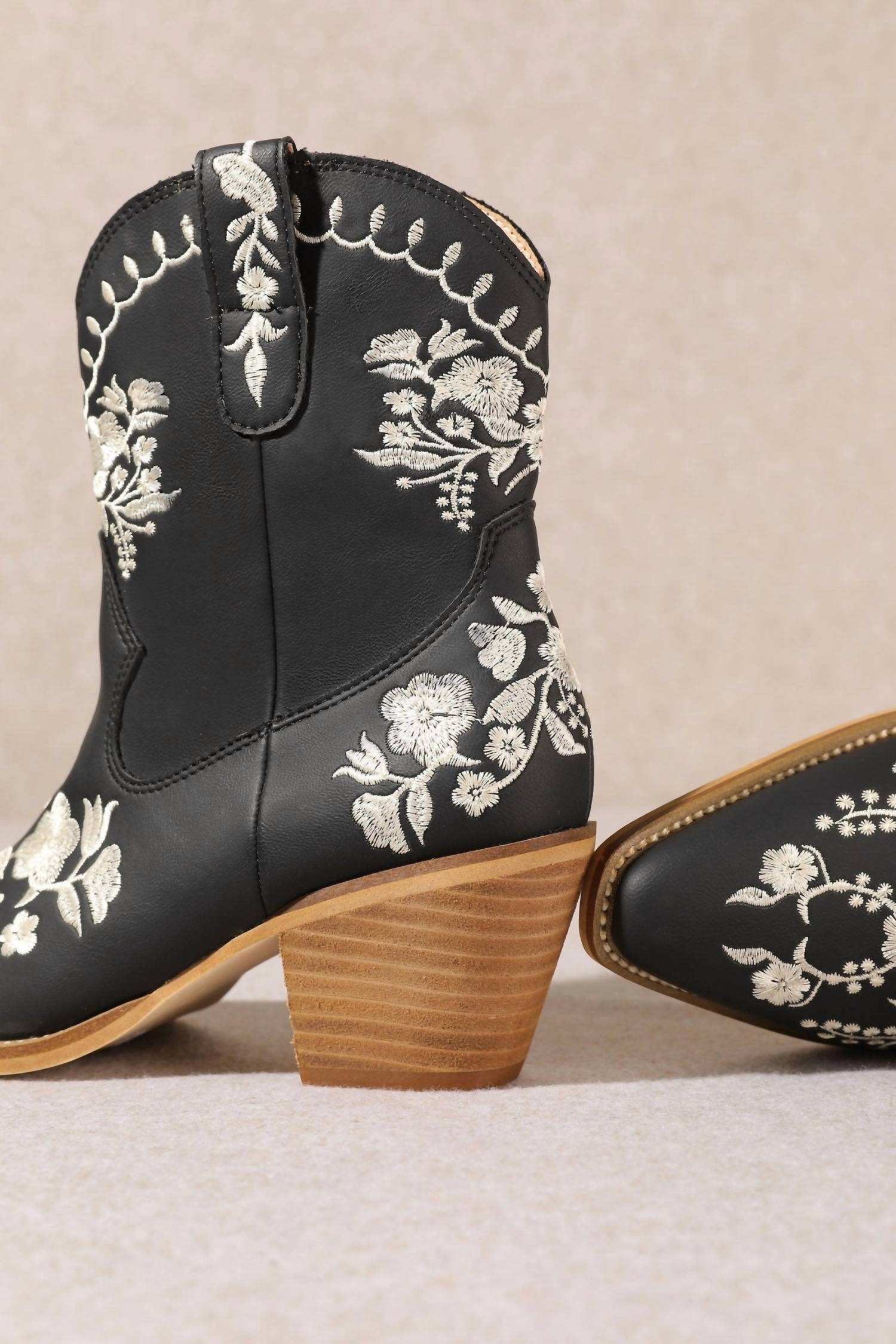 Miracle Miles - Women's Caroline Embroidered Booties