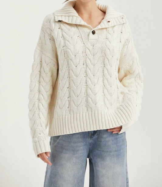 Crescent - Chunky Knit Sweater