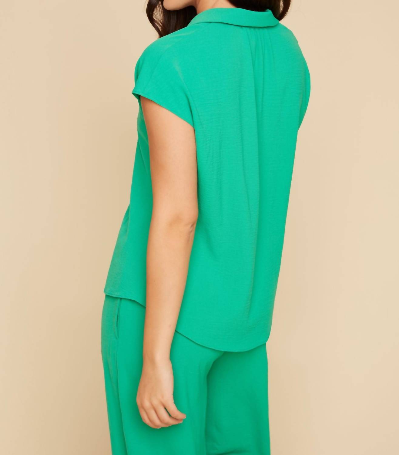 Renuar - Button Front Collared Blouse With Cap Sleeves
