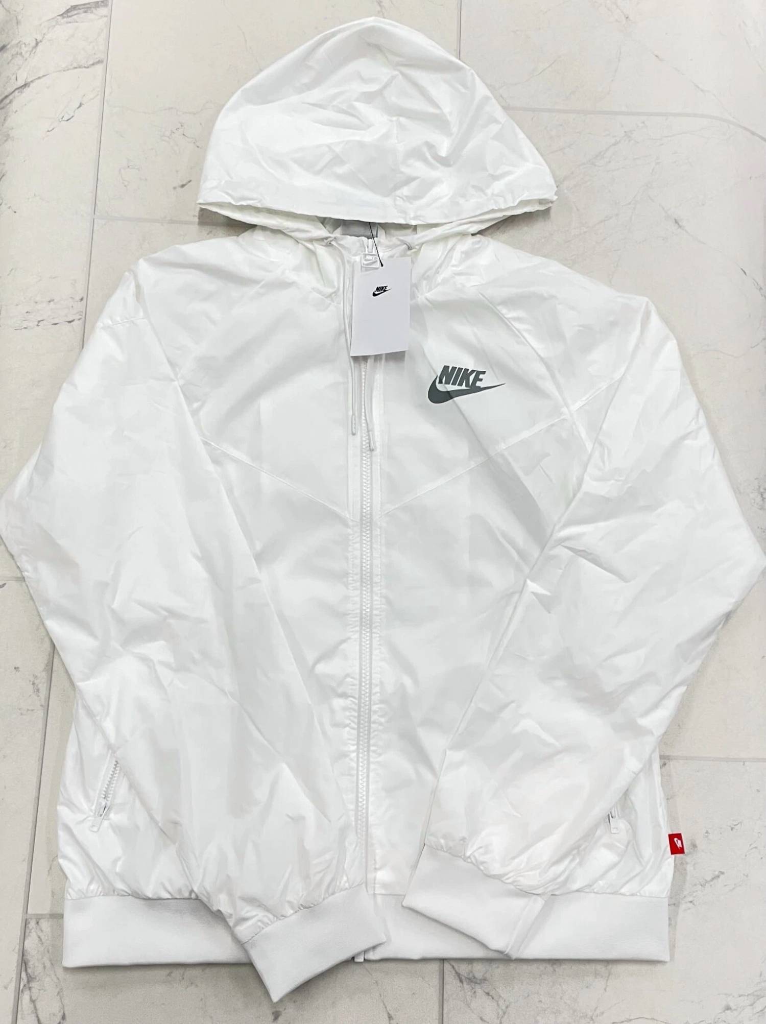 Nike - Unisex Windrunner Windbreaker Jacket