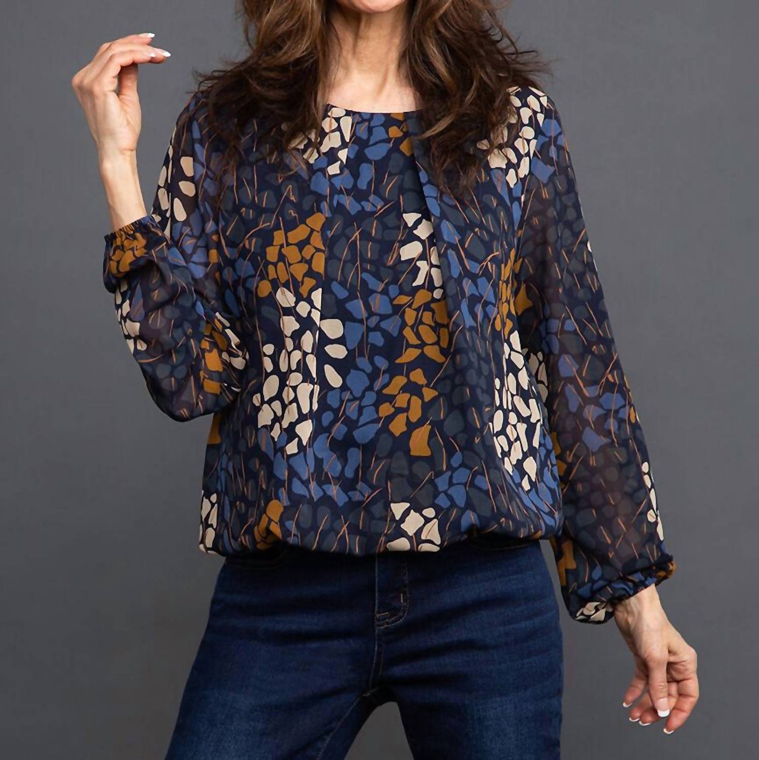 Papillon Women's Abstract Balloon Hem Blouse in navy - women's blouse