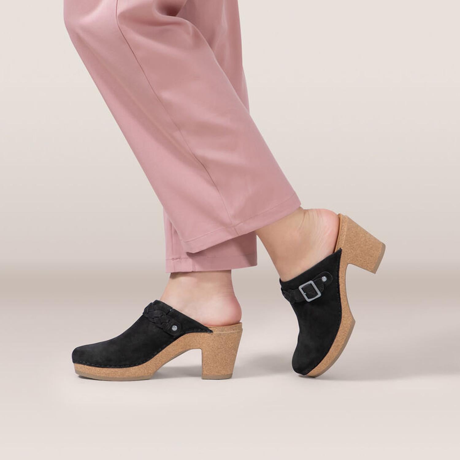 Aetrex - Women's Corey Heeled Clogs
