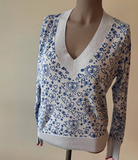 Wispr - Women's Doodle V Sweater