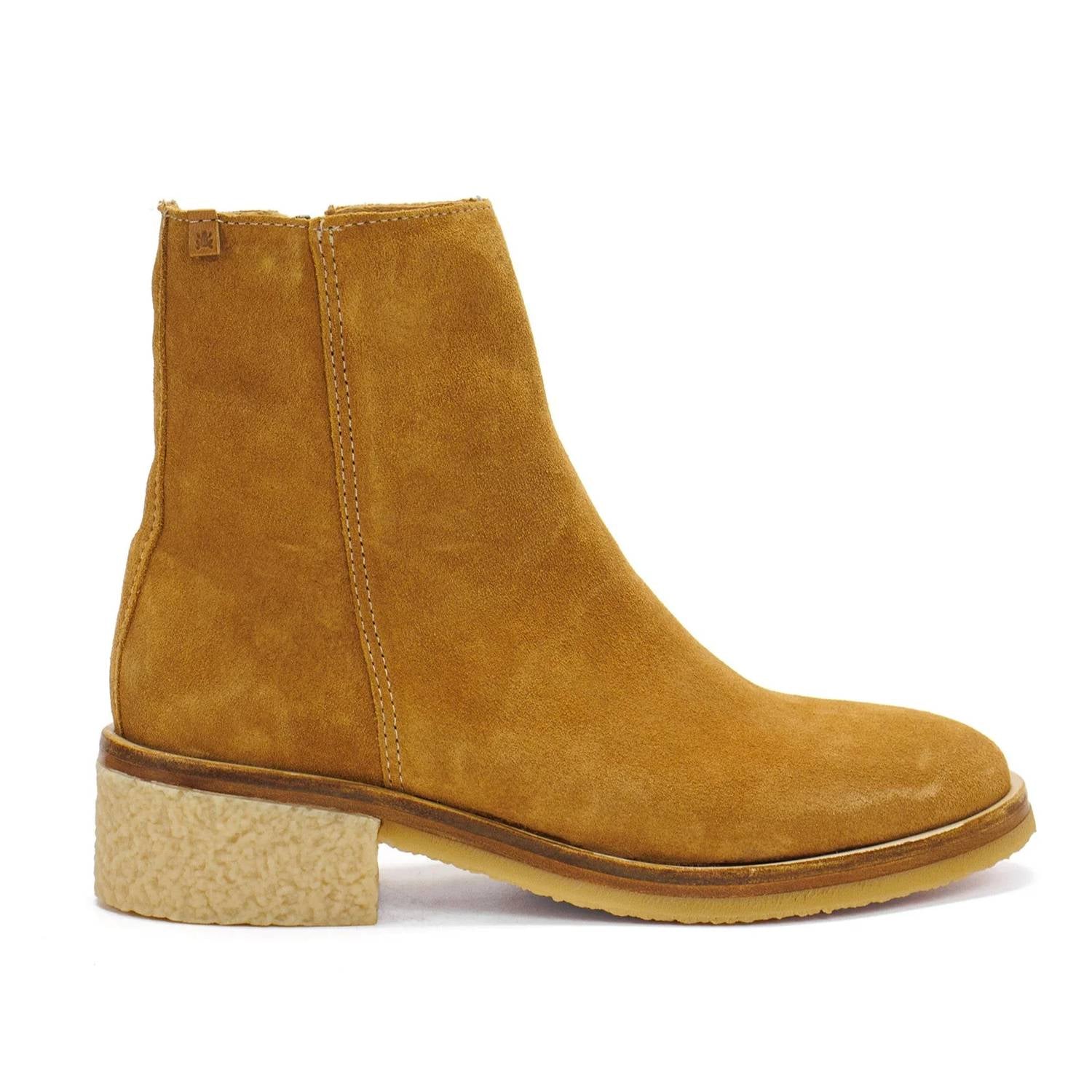 El Naturalista - Women's Irati Block Heel Ankle Boot
