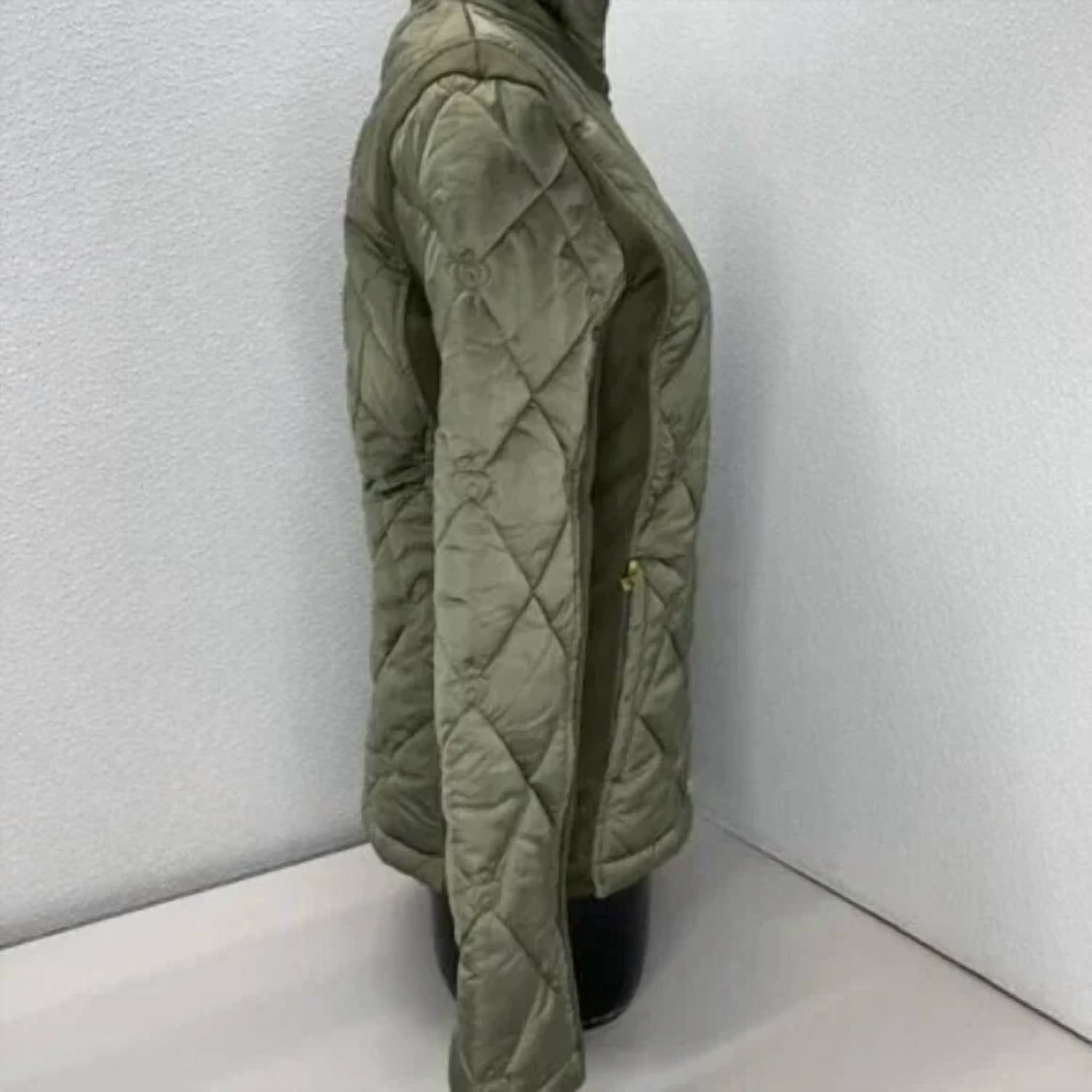 PS of Sweden Women's Gina Quilted Full Zip Jacket in moss green - women's jacket - detail view