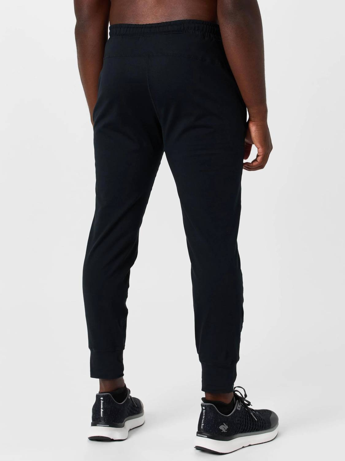 Rabbit EZ Joggers in black - men's pants - detail view