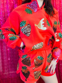 Queen Of Sparkles - Chocolate Covered Strawberries Top