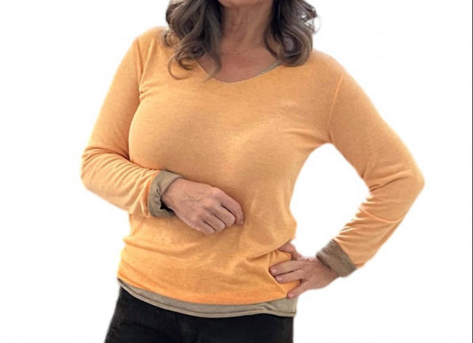 Made In Italy - Long Sleeved V-neck Top