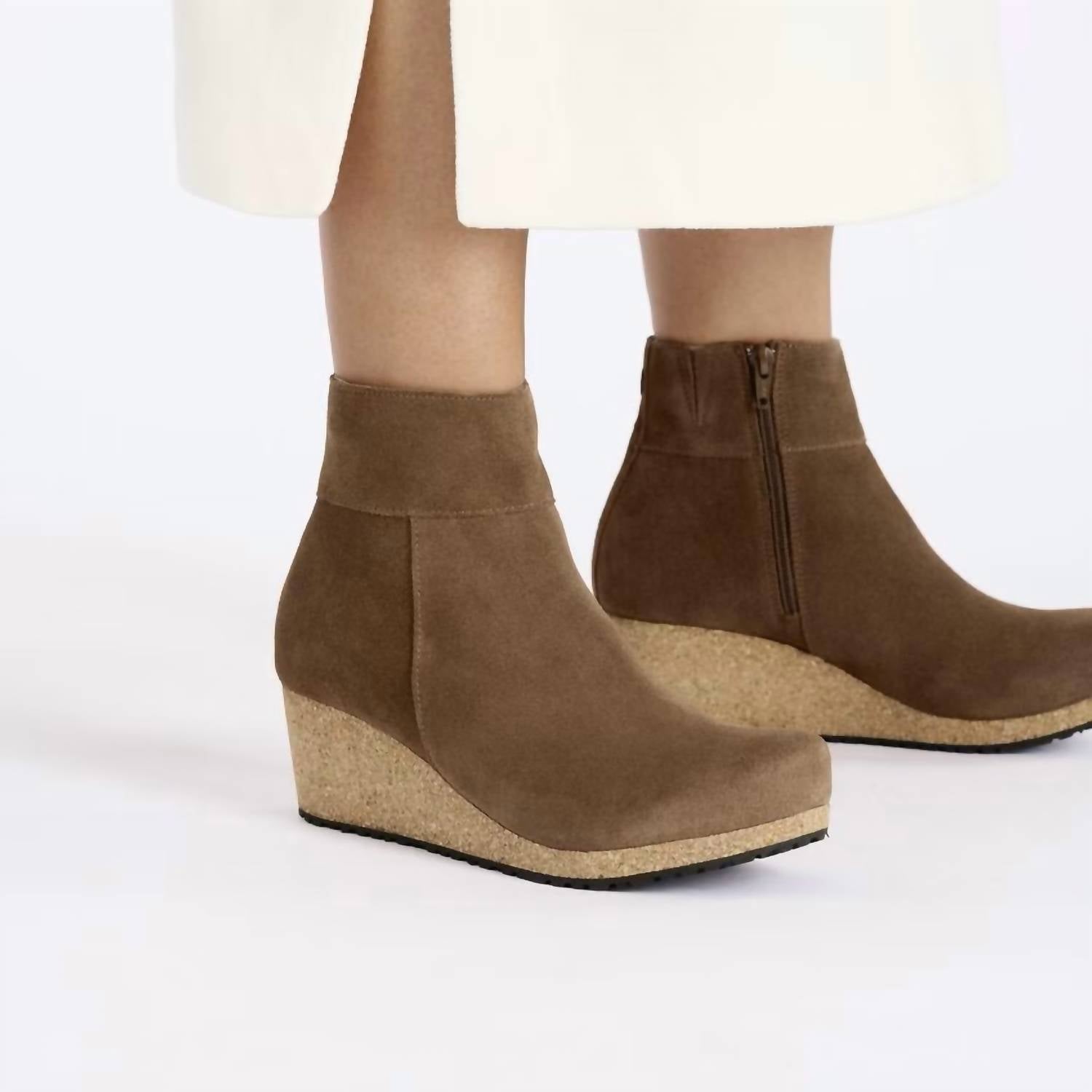 BIRKENSTOCK Women Ebba Ankle Boot in dark tea - women's shoe - alternate view