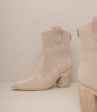 Oasis Society - Women's Tara Two Paneled Western Boots