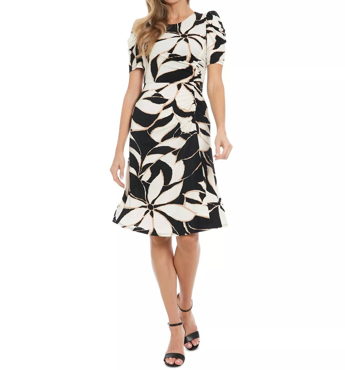 London Times - Printed Round-neck Ruched A-line Dress