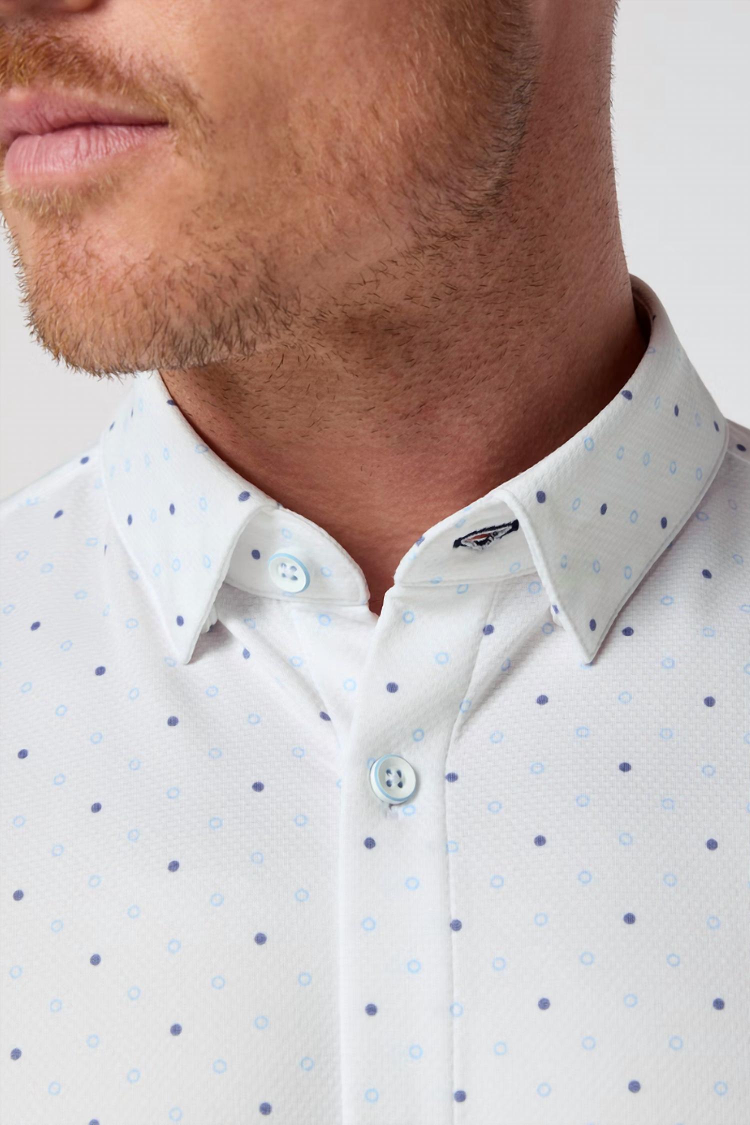 Mizzen + Main Halyard Short Sleeve Shirt in seasonal white dot - men's t-shirt - view 4