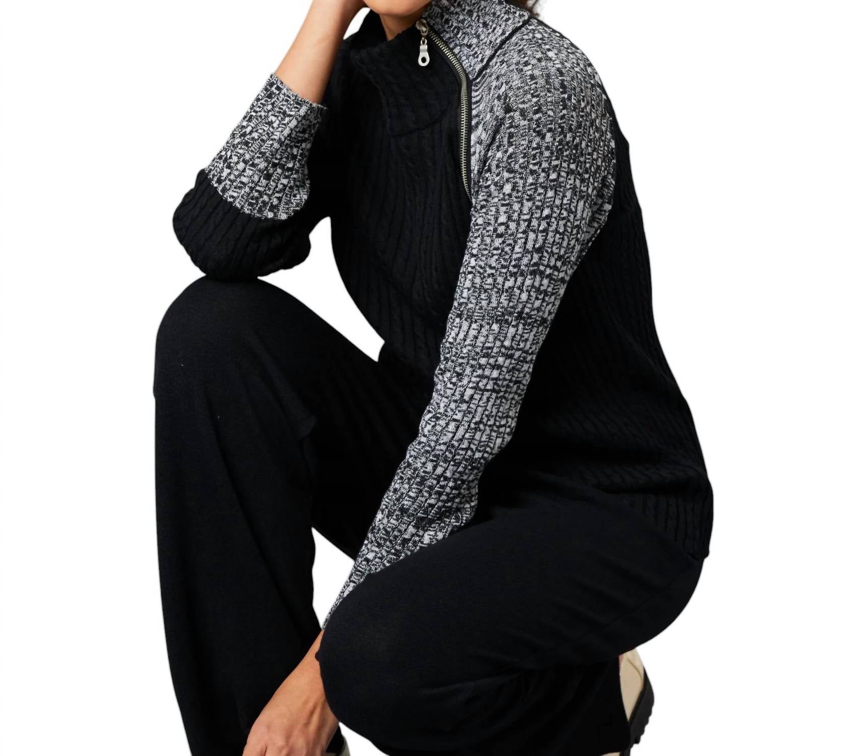 French Kyss - Long Sleeve Zip Neck Top