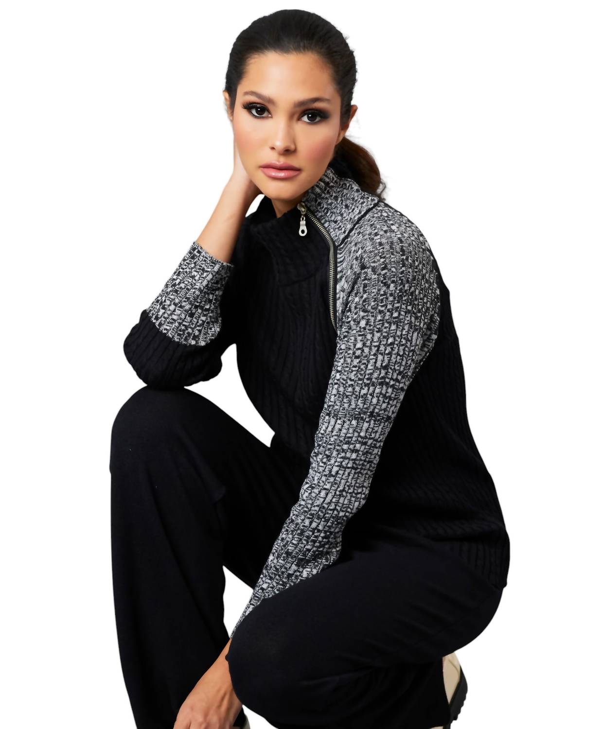 French Kyss - Long Sleeve Zip Neck Top