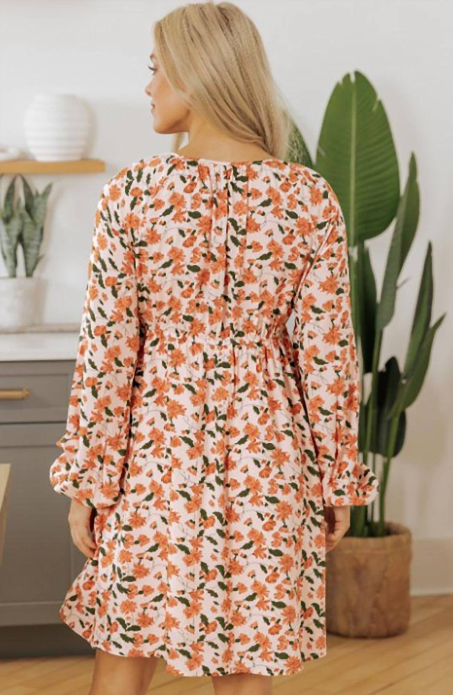 Legend Or Lies - Floral Deep V-neck Smocked Bubble Sleeve Babydoll Dress