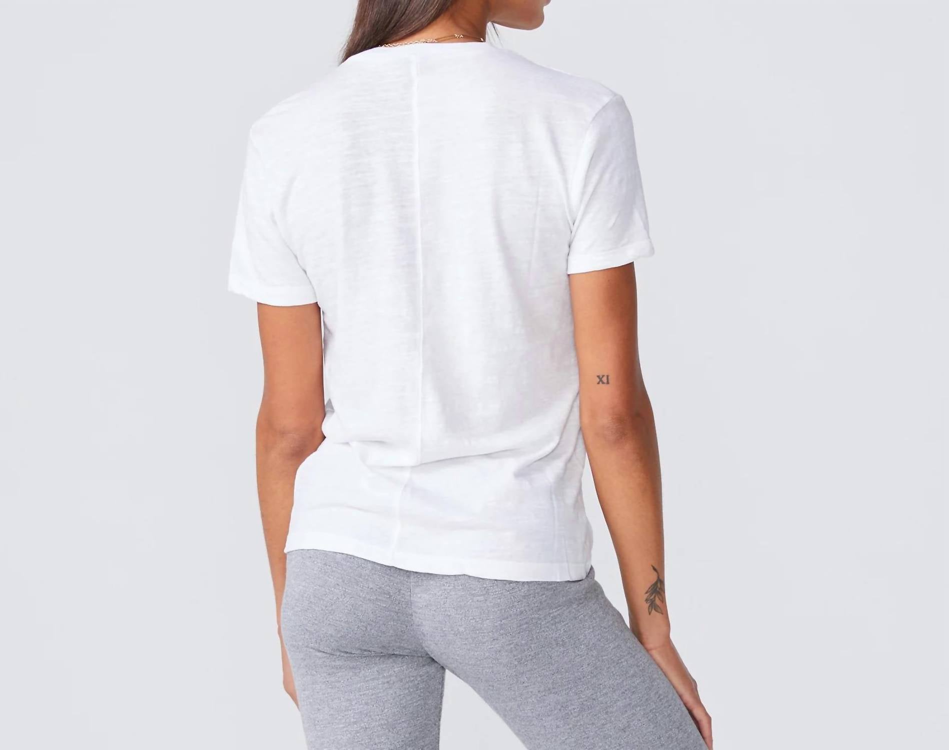 Monrow - Relaxed V Neck Tee