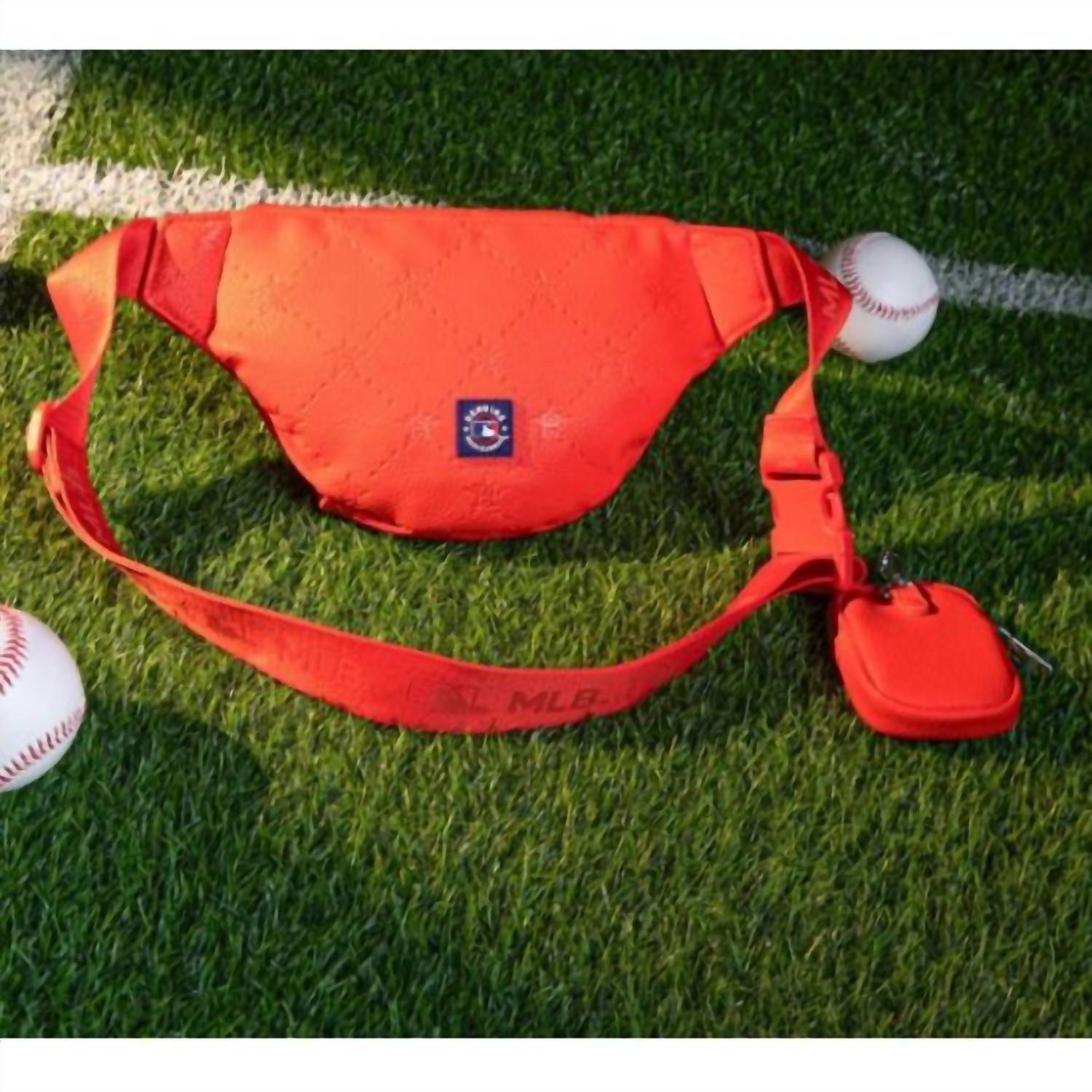 Montana West Men's Houston Astros Major League Baseball Fanny Pack Sling Bag in orange - men's bag - detail view