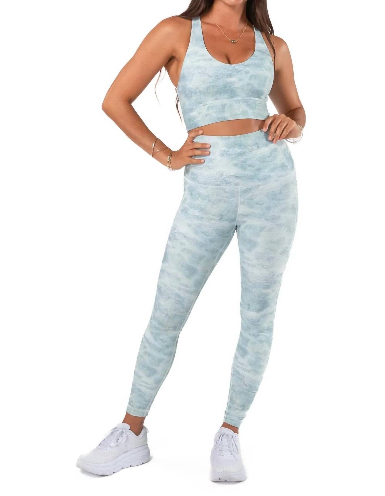 Lovlei - Four Across Sports Bra