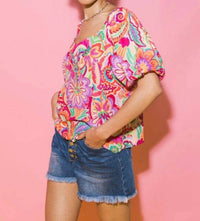Flying Tomato - Maui or Bust Printed Top