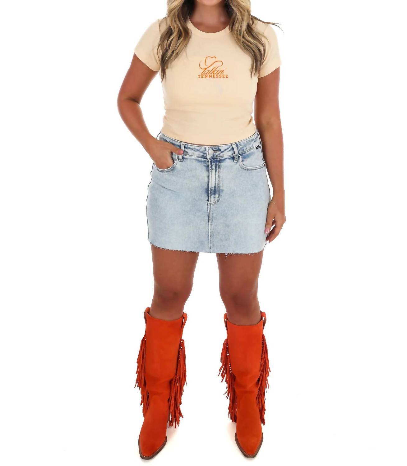 Southern Wives Club - Talkin' Tennessee Cropped Baby Tee