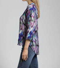 Apny - Brush Stroke ¾ Sleeve Mandarin Collar Button Up Blouse