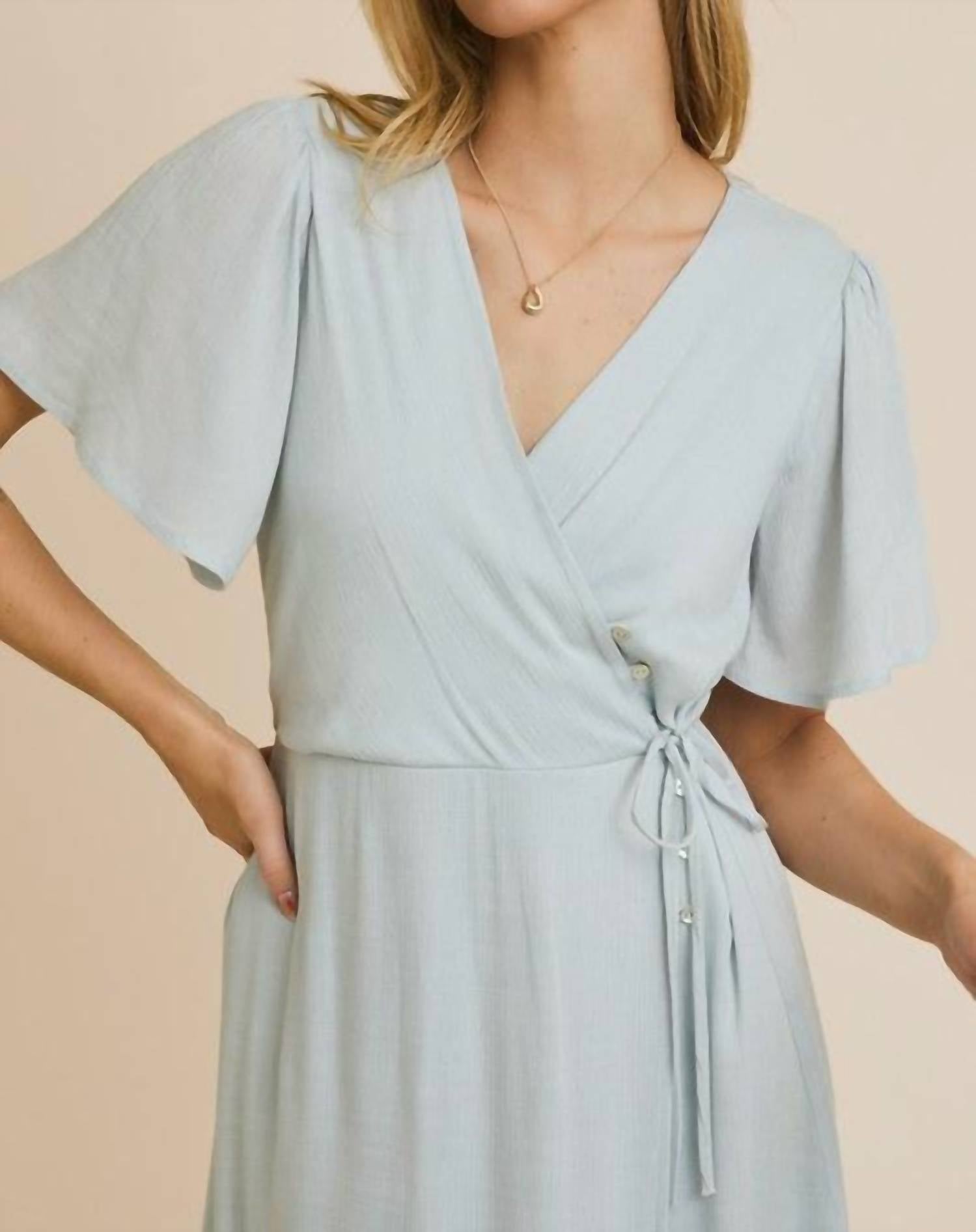 Gilli - Half Sleeve Faux Wrap Dress