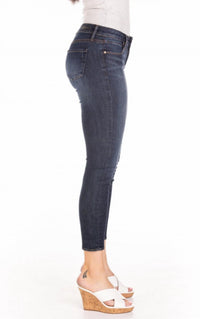 articles of society Cathy Cropped Jean in mountain - women's jeans - detail view