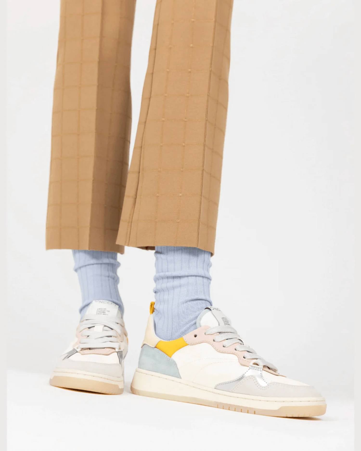 Oncept - Women's Phoenix Sneaker